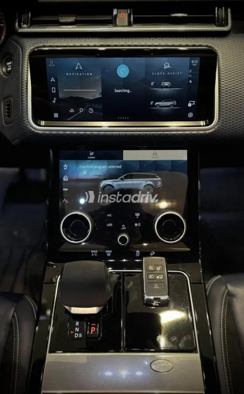 لاند روفر فيلار 2023 أسود مستعملة للبيع - 7