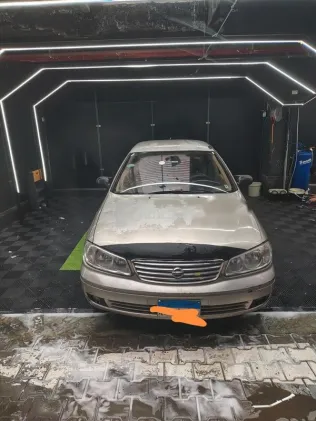 Nissan Sunny 2007 Gold Used for Sale