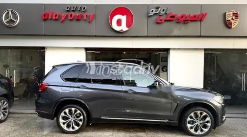 BMW X5 2017 Gray Used for Sale - 2