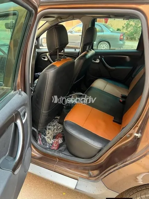 Renault Duster 2013 Dark Red Used for Sale - 4