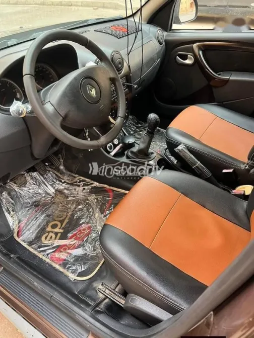 Renault Duster 2013 Dark Red Used for Sale - 5