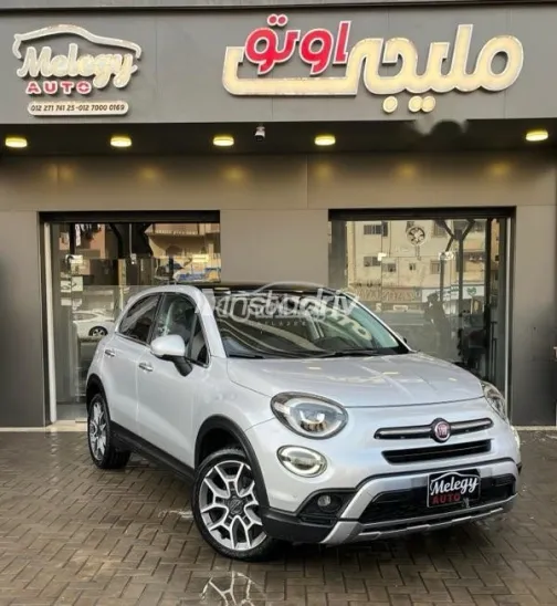 Fiat 500 X 2021 Silver Used for Sale - 2