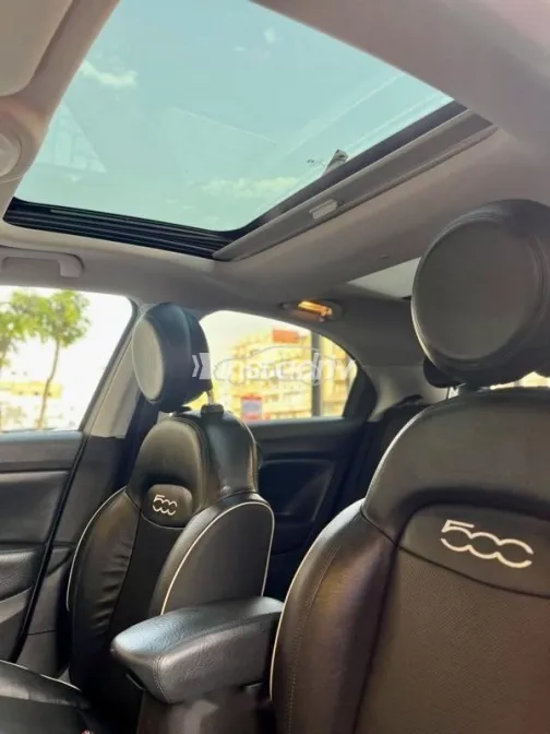 Fiat 500 X 2021 Silver Used for Sale - 7