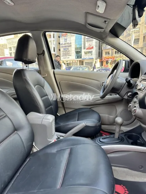 Nissan Sunny 2015 Black Used for Sale - 10