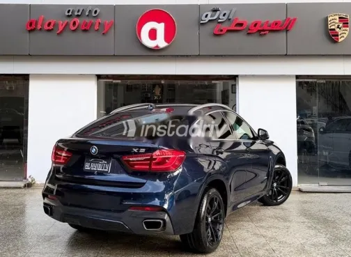 بي ام دبليو X6 2017 أزرق غامق مستعملة للبيع - 7