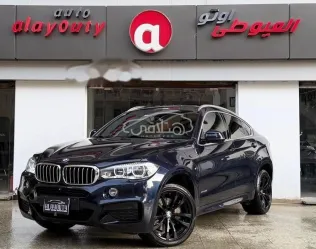 بي ام دبليو X6 2017 أزرق غامق مستعملة للبيع