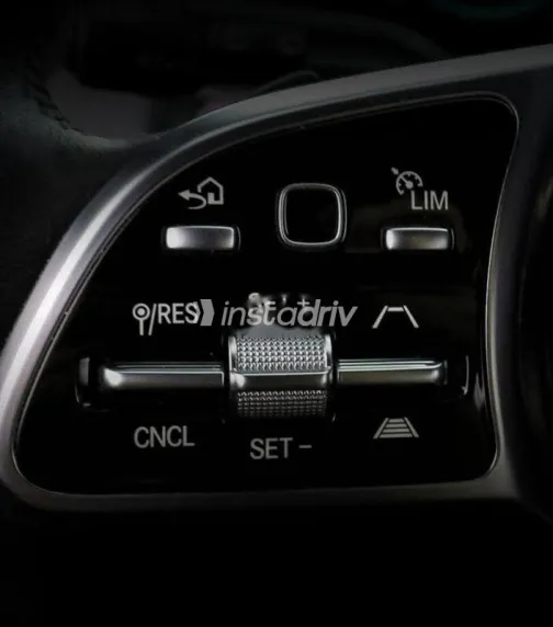 Mercedes A 180 2021 White Used for Sale - 1