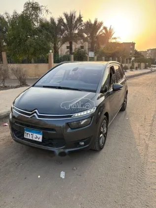 Citroën C4 Grand Picasso 2016 Gray Used for Sale