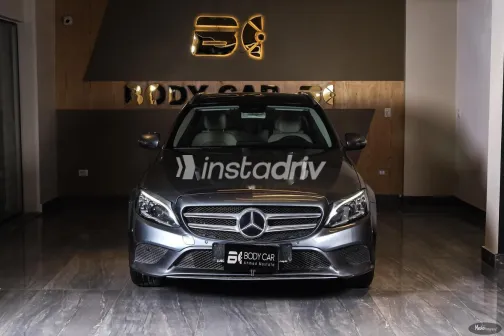 مرسيدس C 200 2019 رمادي مستعملة للبيع - 1