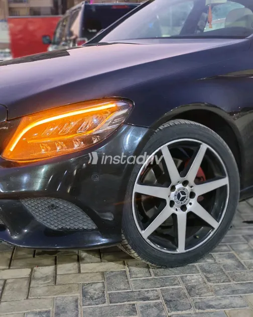 Mercedes C 200 2019 White Used for Sale - 3