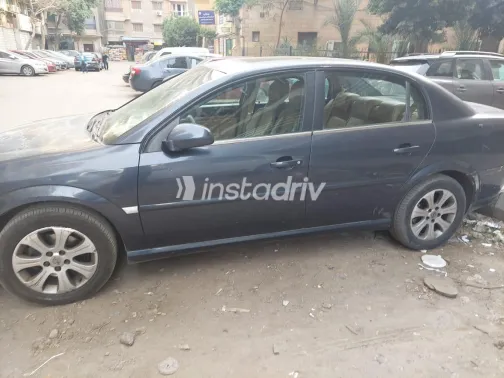 Opel Vectra 2008 White Used for Sale - 2