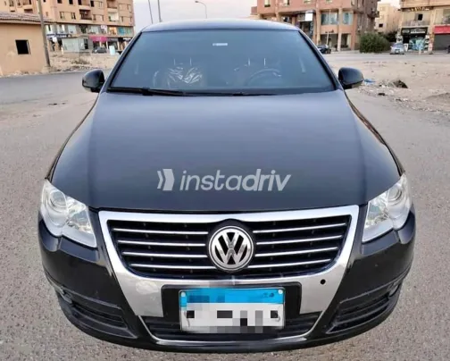 Volkswagen Passat 2009 White Used for Sale - 3