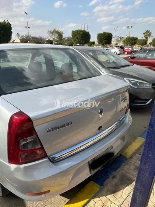 Renault Logan 2013 Silver Used for Sale - 2