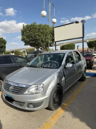 Renault Logan 2013 Silver Used for Sale