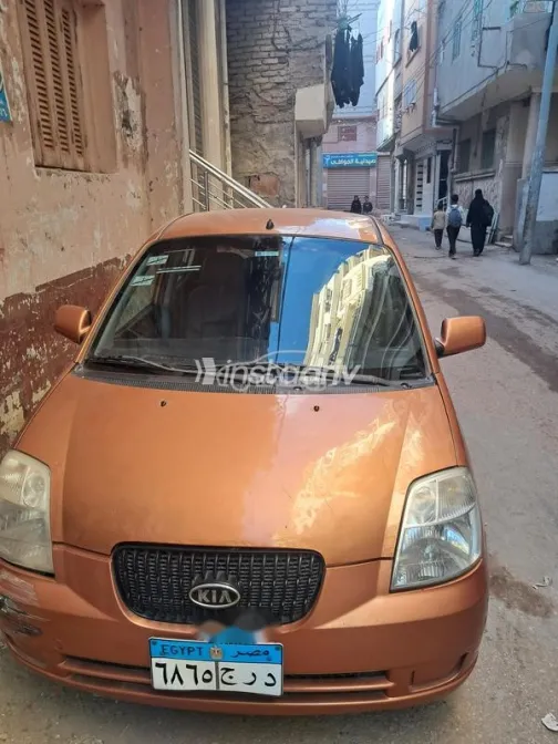 كيا بيكانتو 2005 برونزي مستعملة للبيع - 3