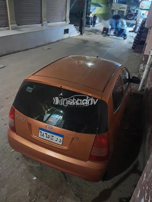 كيا بيكانتو 2005 برونزي مستعملة للبيع - 4