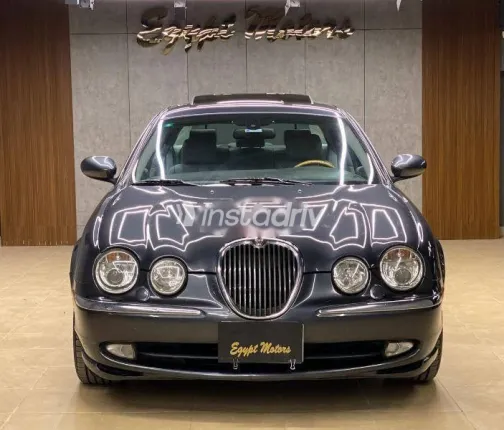 جاكوار س تيب 2003 رمادي مستعملة للبيع - 1