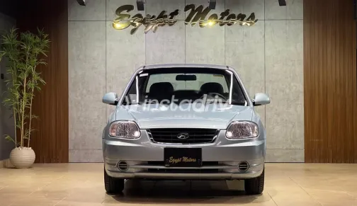 Hyundai Verna 2010 Silver Used for Sale - 1