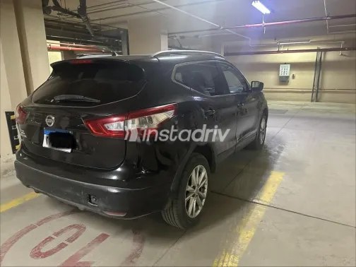 نيسان قشقاي 2017 أبيض مستعملة للبيع - 3