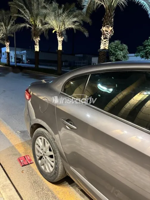 رينو فلوانس 2016 رمادي غامق مستعملة للبيع - 7