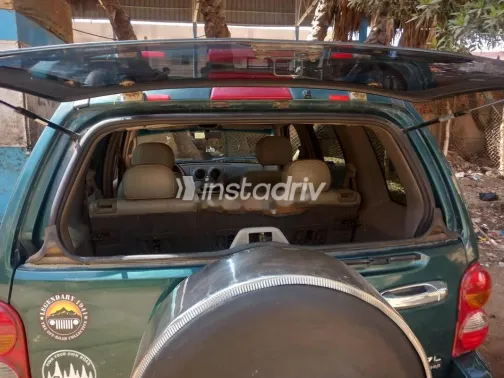 جيب ليبيرتى 2002 أخضر غامق مستعملة للبيع - 7