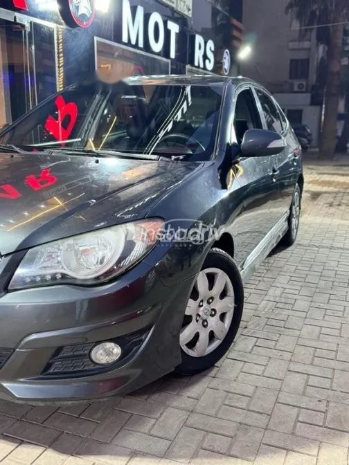 هيونداي إلنترا 2020 رمادي مستعملة للبيع - 2