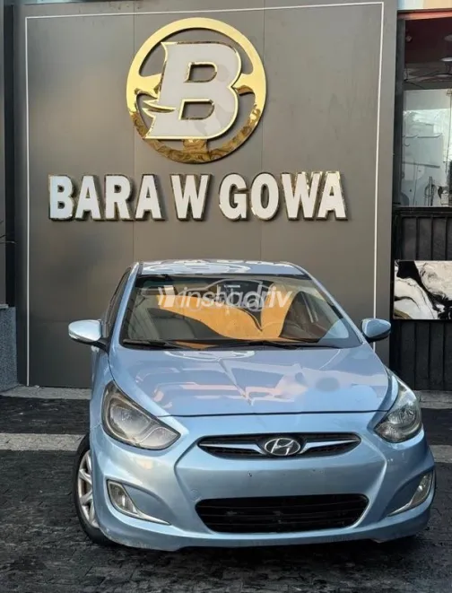 هيونداي اكسنت RB 2012 أزرق غامق مستعملة للبيع - 1