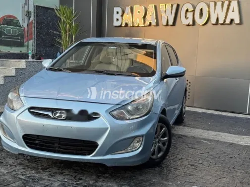 هيونداي اكسنت RB 2012 أزرق غامق مستعملة للبيع - 2