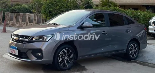 شيفروليه أوبترا 2025 رمادي مستعملة للبيع - 6