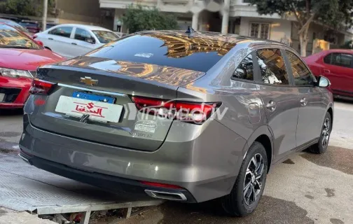 شيفروليه أوبترا 2025 رمادي مستعملة للبيع - 7