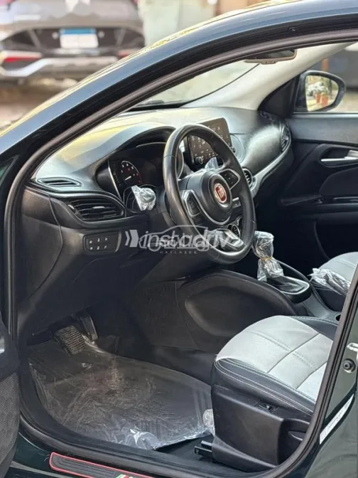 Fiat Tipo 2021 Green Used for Sale - 7