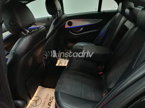 مرسيدس E 350 2018 أسود مستعملة للبيع - 7