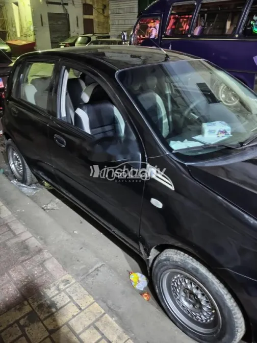 Chevrolet Aveo 2009 Black Used for Sale - 2