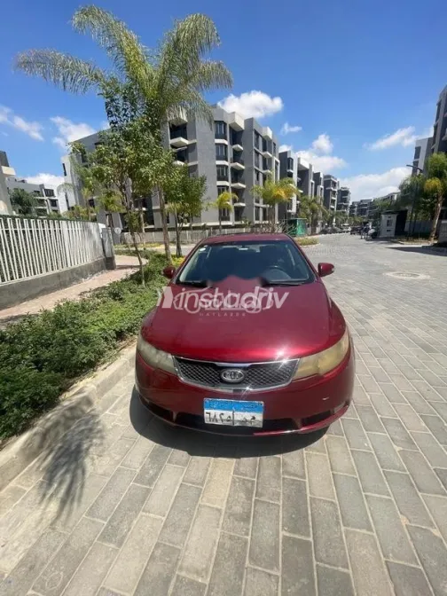 Kia Cerato 2010 Dark Red Used for Sale - 1