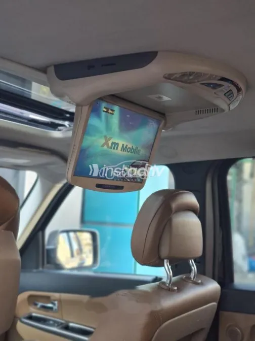 Jeep Cherokee 2011 Black Used for Sale - 9