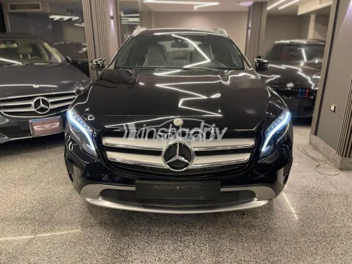 Mercedes GLA 200 2015 Black Used for Sale - 1