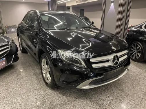 Mercedes GLA 200 2015 Black Used for Sale - 2