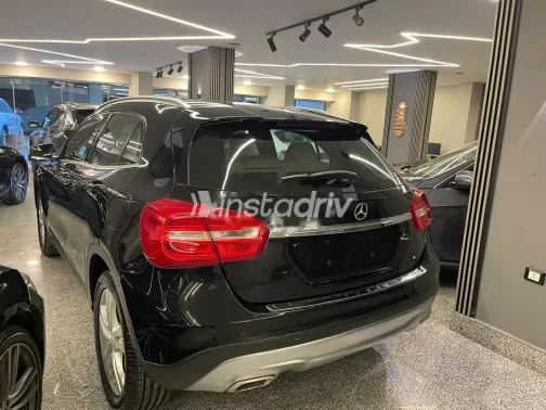 Mercedes GLA 200 2015 Black Used for Sale - 5