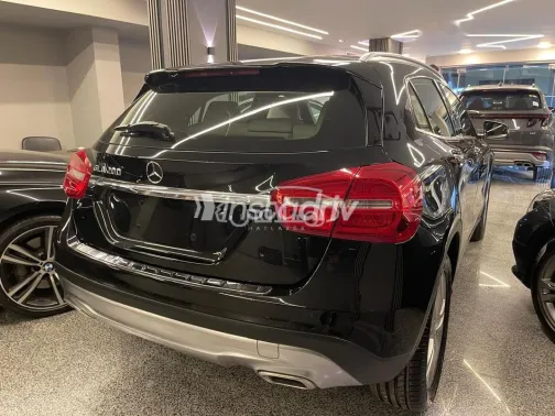 Mercedes GLA 200 2015 Black Used for Sale - 6