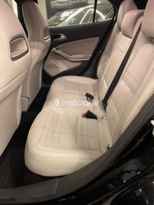 Mercedes GLA 200 2015 Black Used for Sale - 8