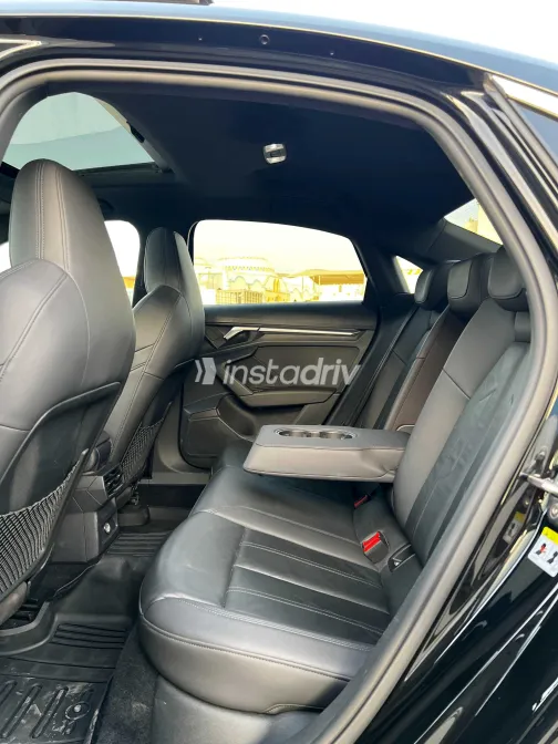 اودي A3 2022 أبيض مستعملة للبيع - 10