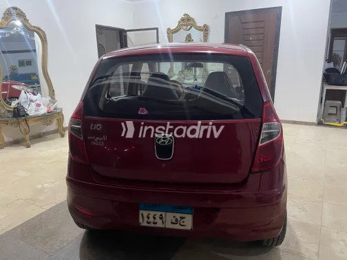 هيونداي I10 2015 أبيض مستعملة للبيع - 3