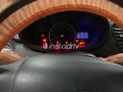 هيونداي I10 2015 أبيض مستعملة للبيع - 5