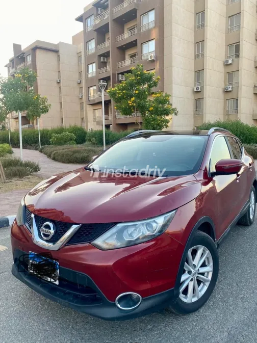 Nissan Qashqai 2017 White Used for Sale - 8