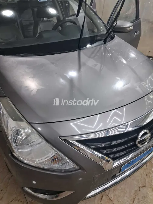 نيسان صنى 2021 أبيض مستعملة للبيع - 8