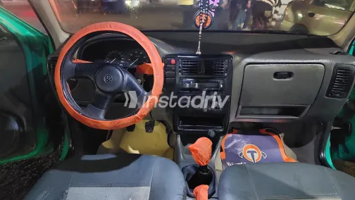 فولكس فاغن بولو 1996 أخضر مستعملة للبيع - 2