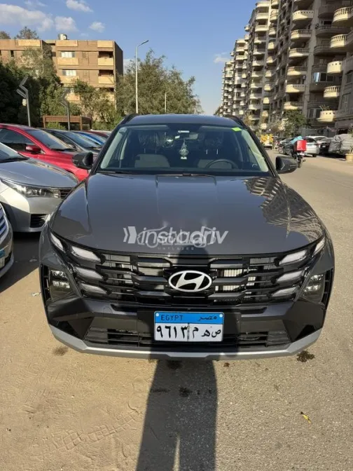 Hyundai Tucson GDI 2026 Gray Used for Sale - 1