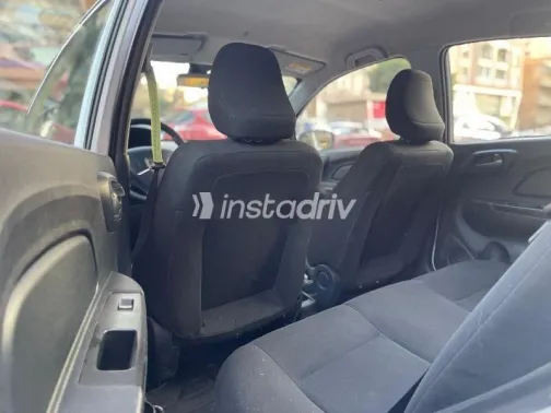 بروتون ساجا 2021 أبيض مستعملة للبيع - 4