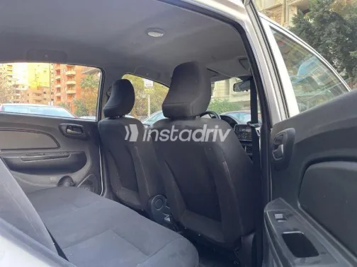 بروتون ساجا 2021 أبيض مستعملة للبيع - 5