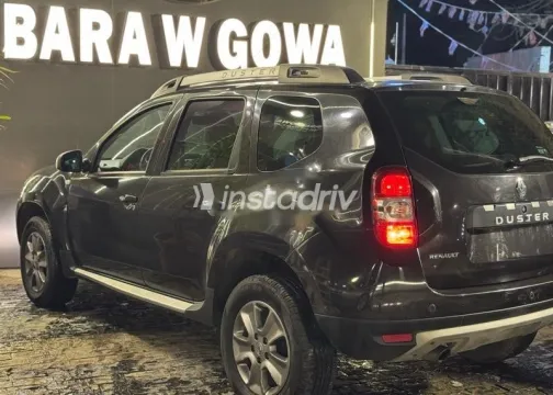 رينو داستر 2015 أسود مستعملة للبيع - 6